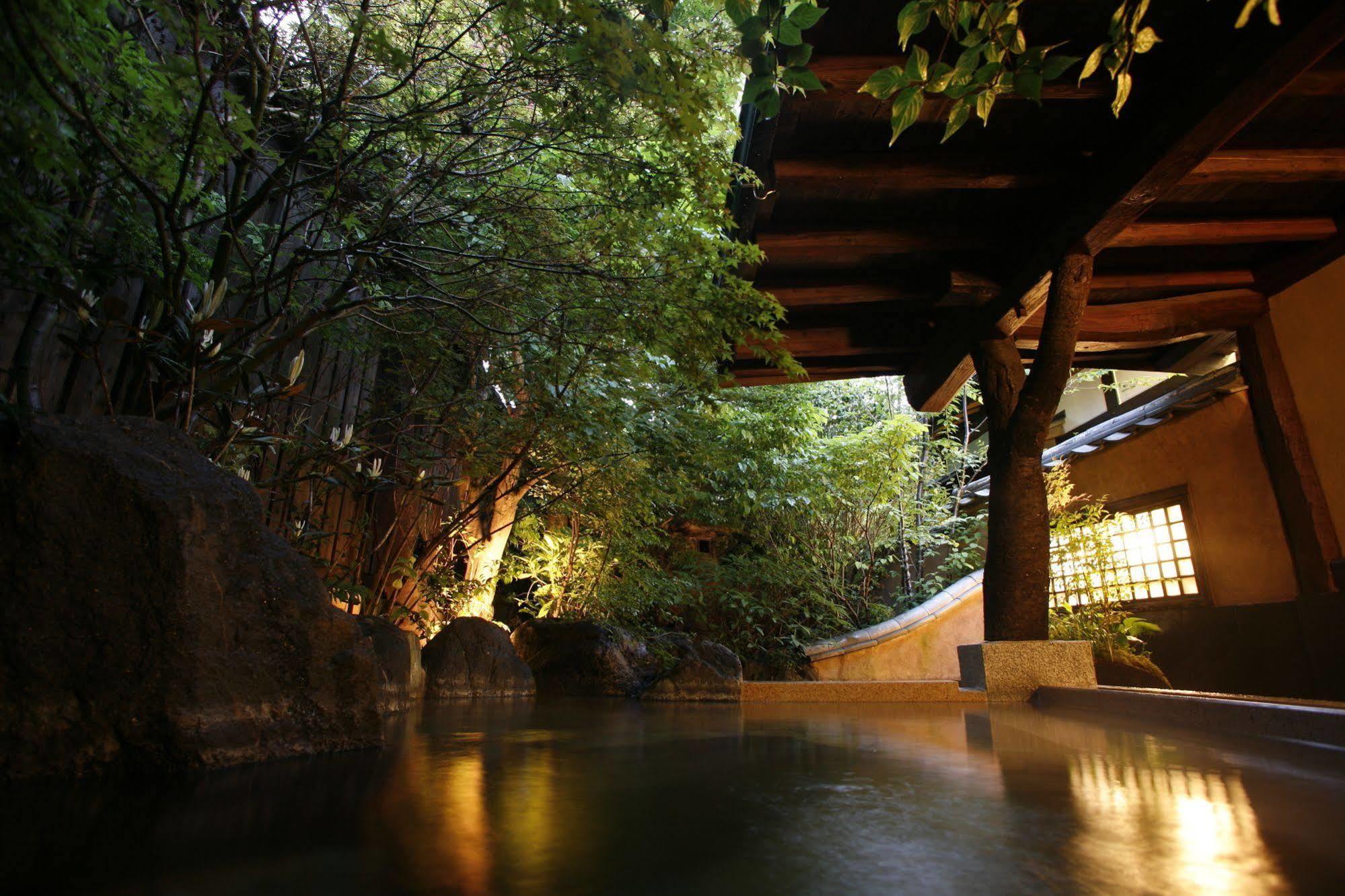 Hotel Aso No Shiki Esterno foto